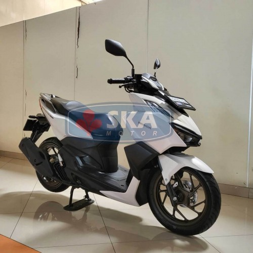 Honda Vario 160 CBS Tahun 2024